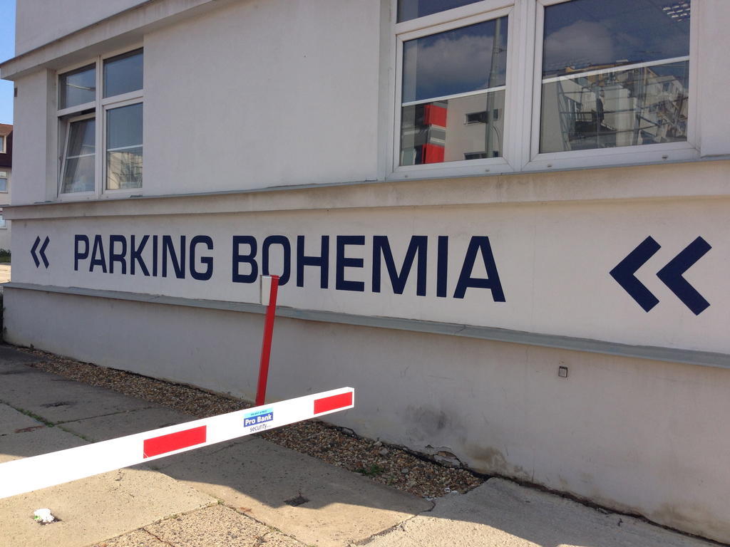 Hostel Bohemia Prague Ngoại thất bức ảnh